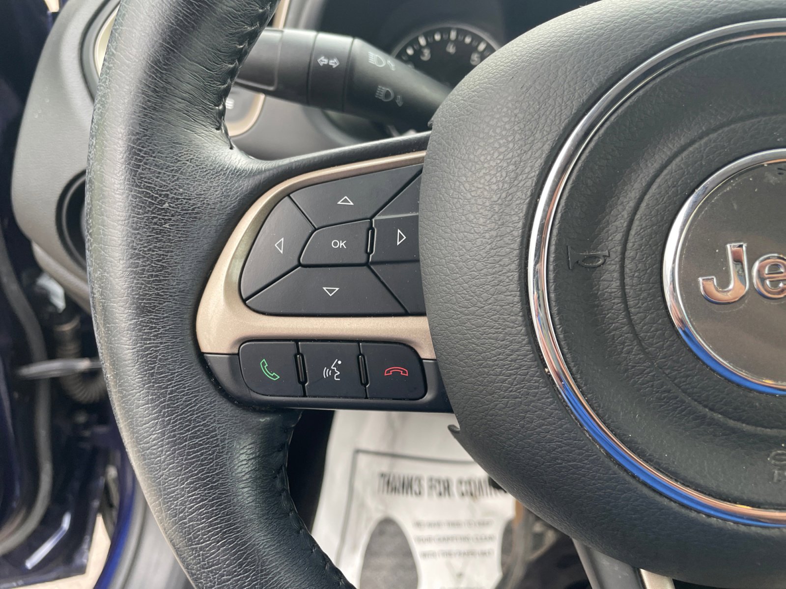 Used 2017 Jeep Renegade Latitude FWD image 20