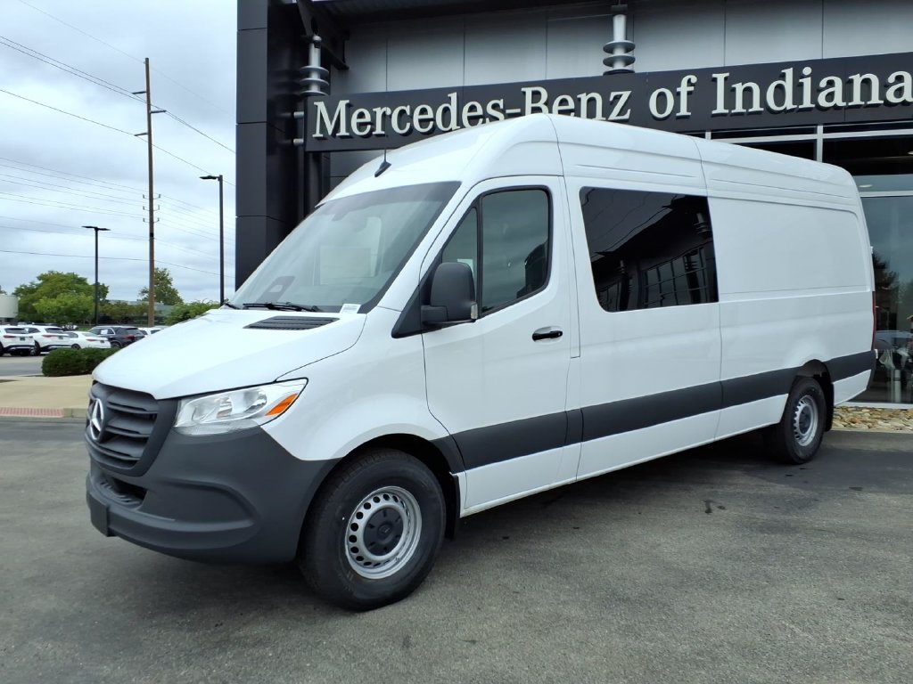 New 2026 Mercedes-Benz Sprinter 2500 image 2