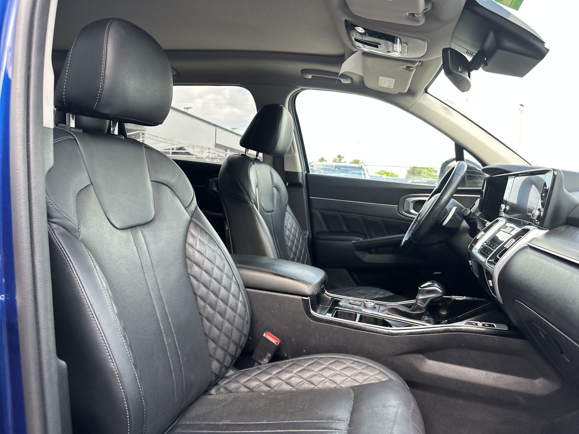 Certified 2022 Kia Sorento SX FWD image 23