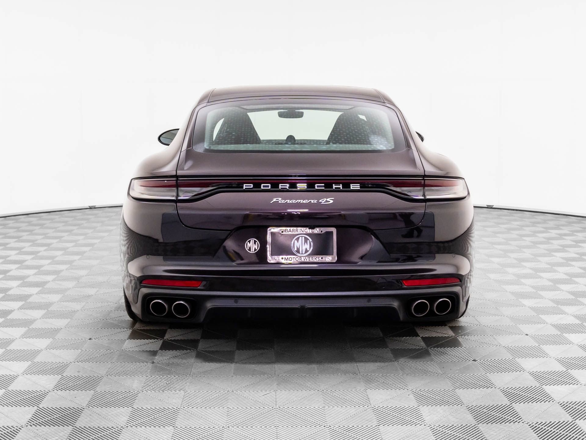 Used 2022 Porsche Panamera 4S image 10