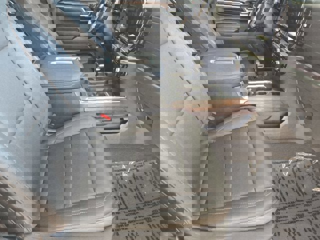 Used 2022 GMC Sierra 1500 SLT image 6