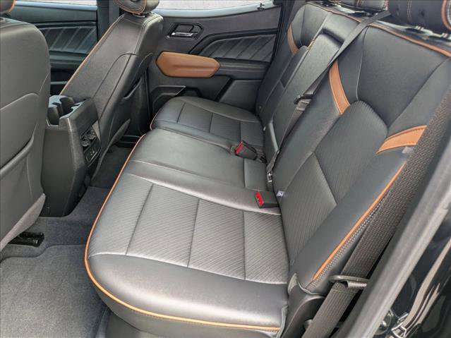 Used 2024 GMC Canyon AT4 w/ AT4 Premium Package image 19