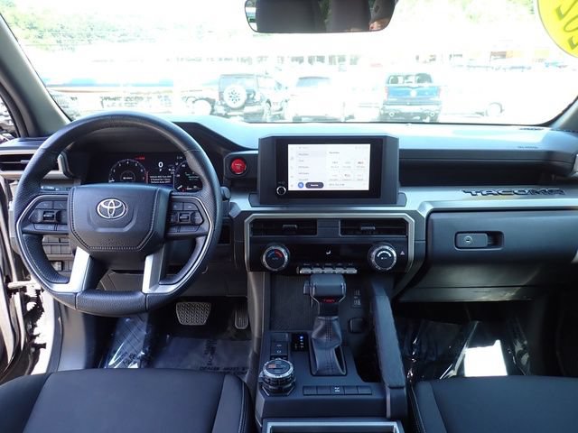 Used 2024 Toyota Tacoma TRD Off-Road AWD/4WD image 16