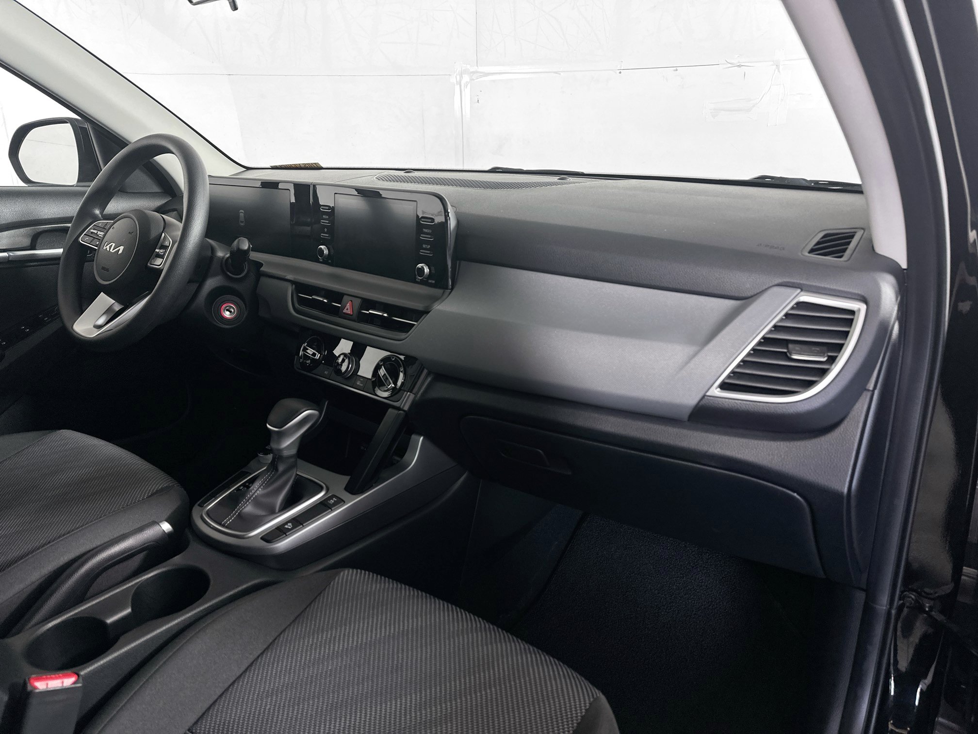 Certified 2026 Kia Seltos LX AWD/4WD image 26