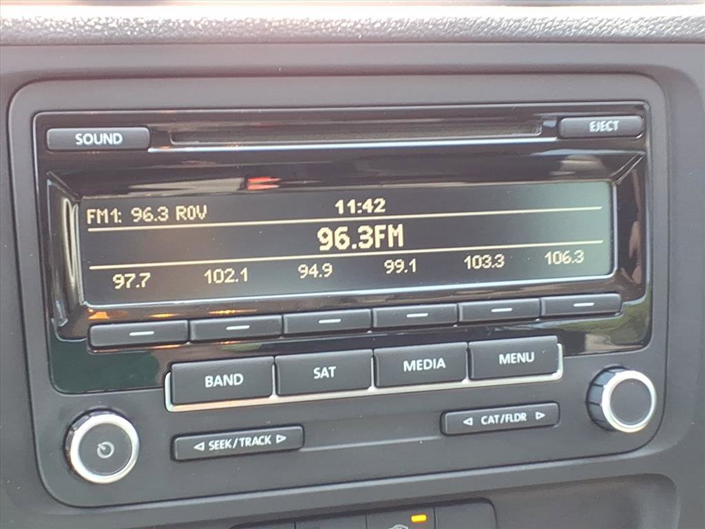 Used 2014 Volkswagen Jetta SE FWD image 27