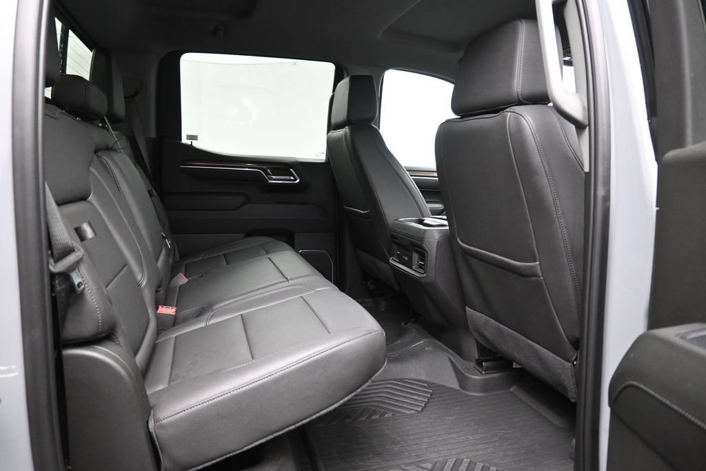 Used 2024 Chevrolet Silverado 1500 LT Trail Boss w/ LT Trail Boss Premium Package AWD/4WD image 23