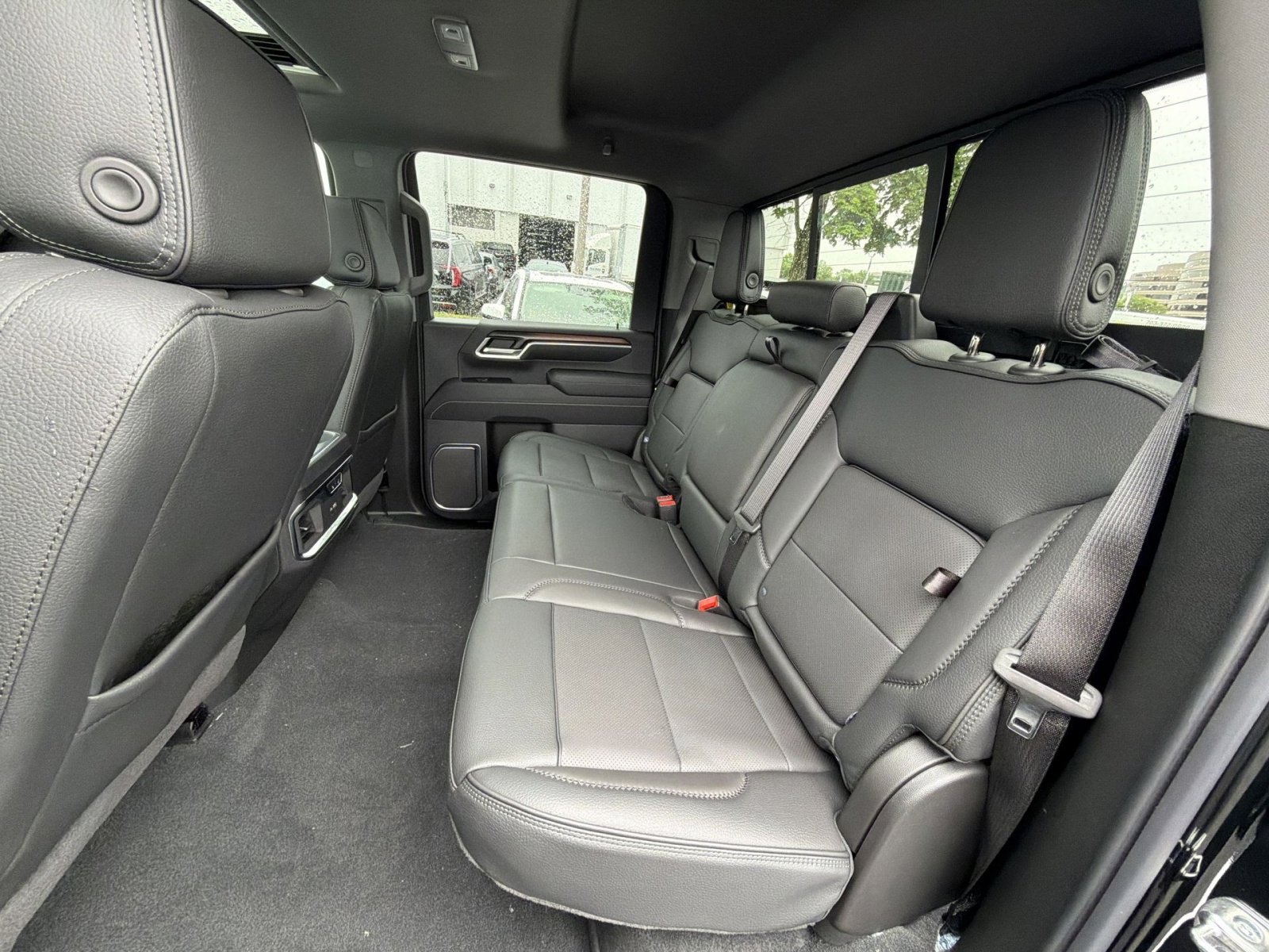New 2026 GMC Sierra 3500 Denali w/ Denali Reserve Package AWD/4WD image 24
