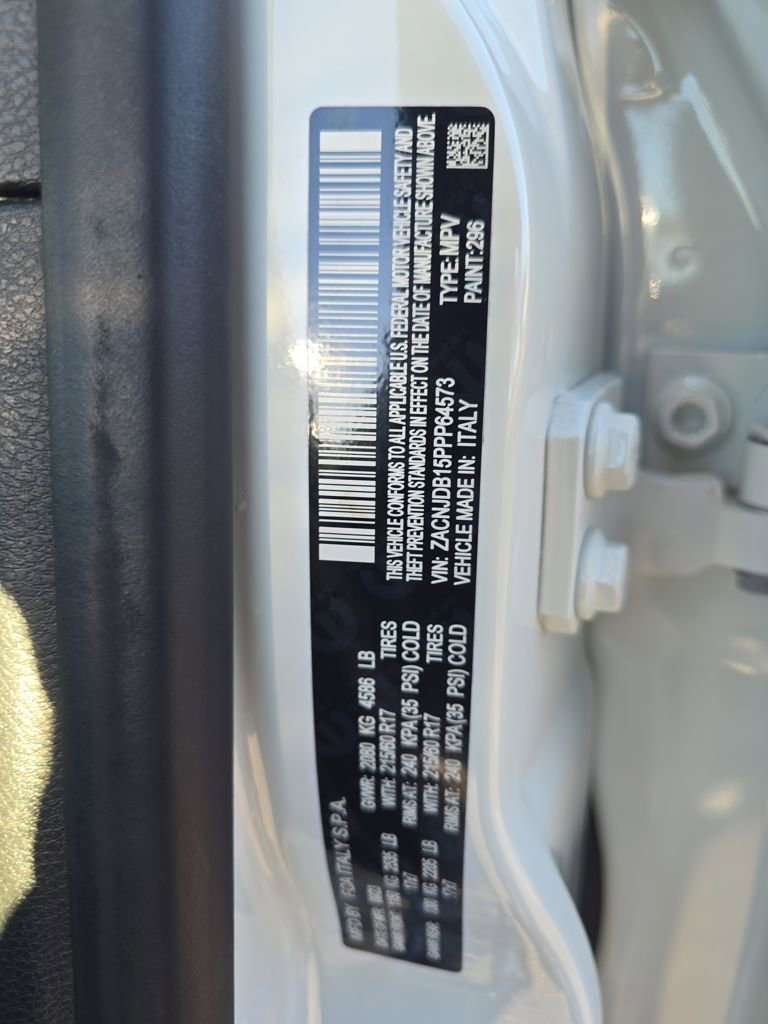 Used 2023 Jeep Renegade Latitude image 31