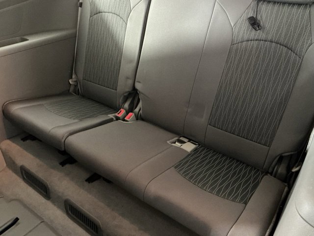 Used 2013 Chevrolet Traverse LT AWD/4WD image 15