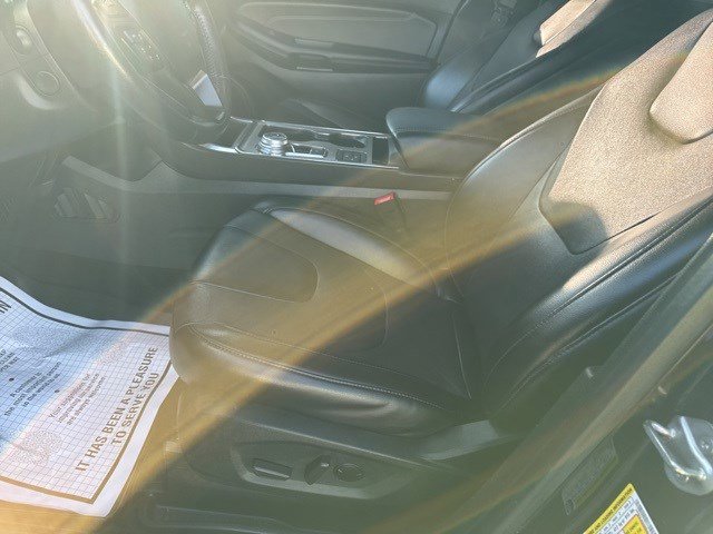 Used 2022 Ford Edge Titanium w/ Equipment Group 301A image 10