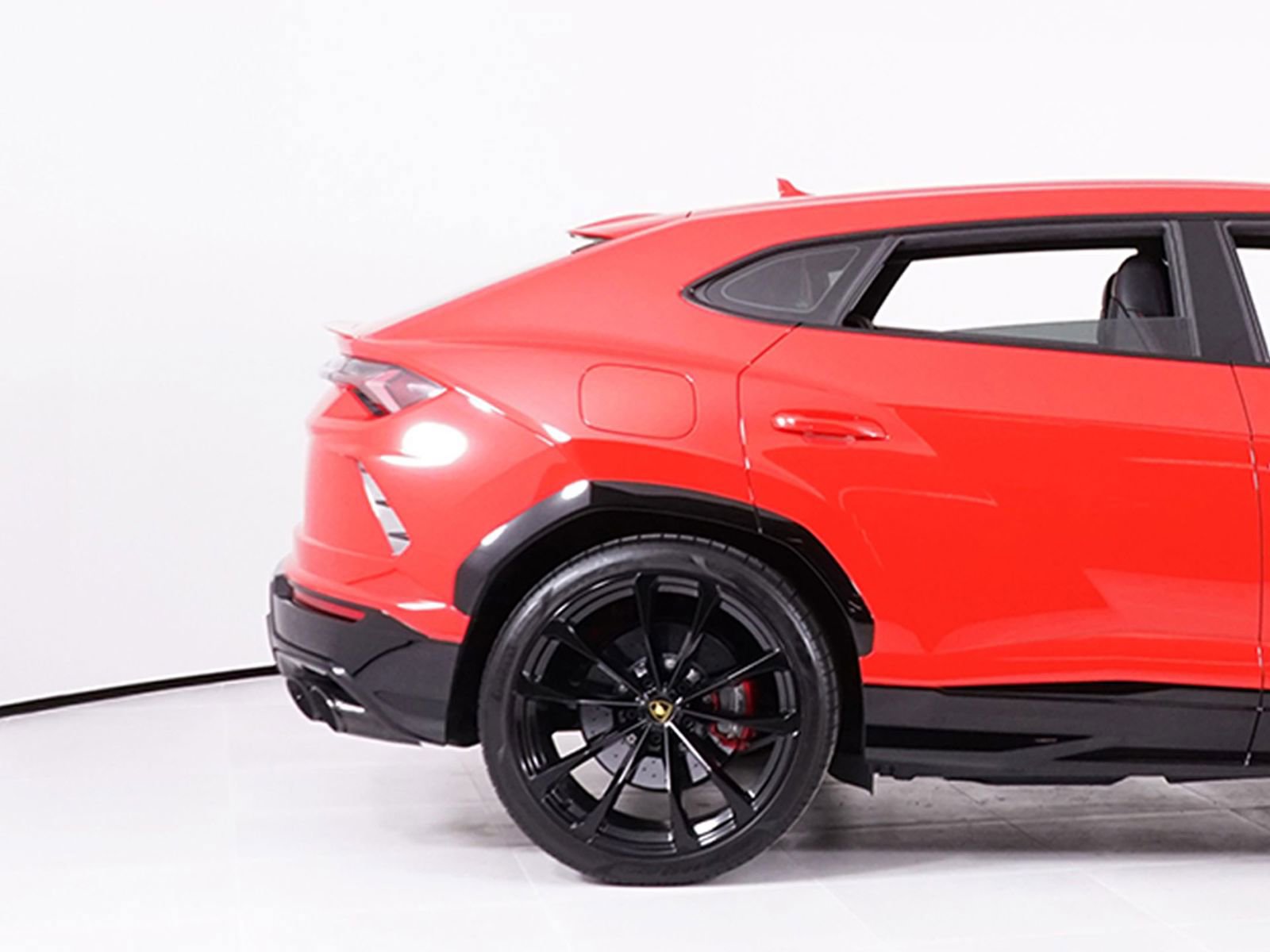 Used 2022 Lamborghini Urus AWD/4WD image 14