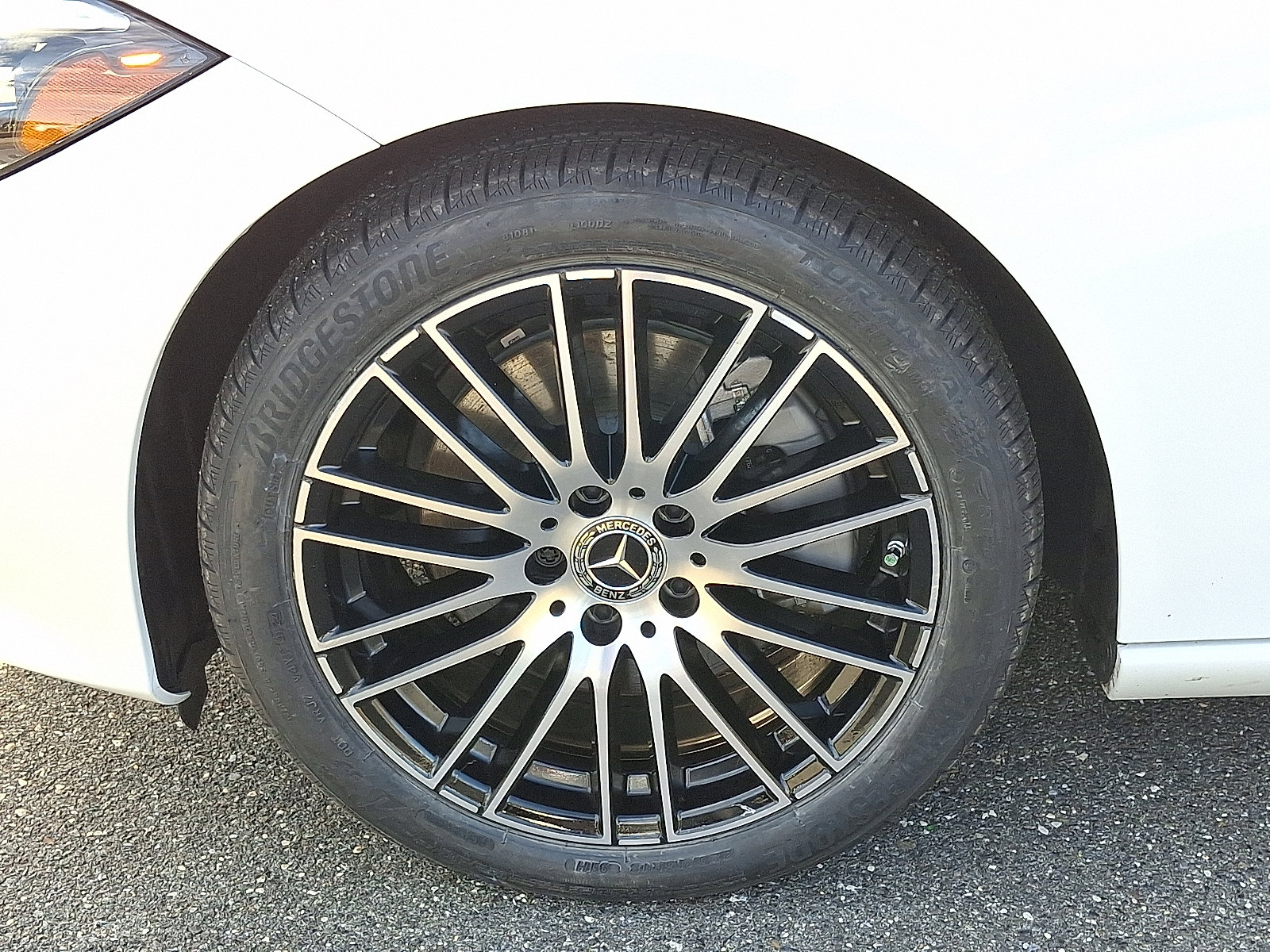 Used 2023 Mercedes-Benz C 300 4MATIC Sedan image 9