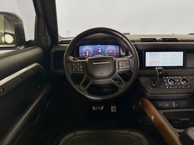 Used 2021 Land Rover Defender 110 X AWD/4WD image 25