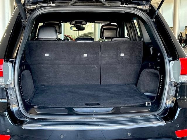 Used 2019 Jeep Grand Cherokee Limited RWD image 32