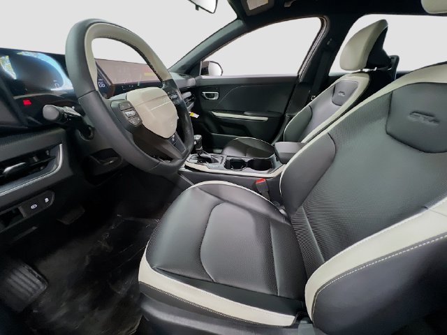 New 2026 Kia K4 GT-Line FWD image 21
