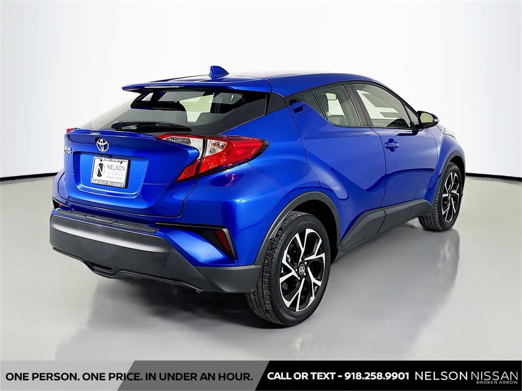 Used 2020 Toyota C-HR XLE image 5