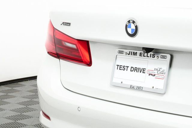 Used 2017 BMW 530i xDrive AWD/4WD image 35