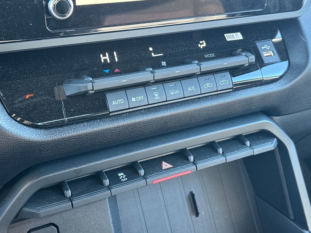 Used 2025 Toyota Tundra SR5 image 22