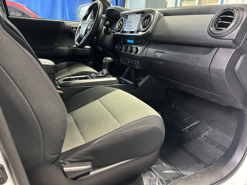 Used 2021 Toyota Tacoma TRD Off-Road w/ Technology Package image 26
