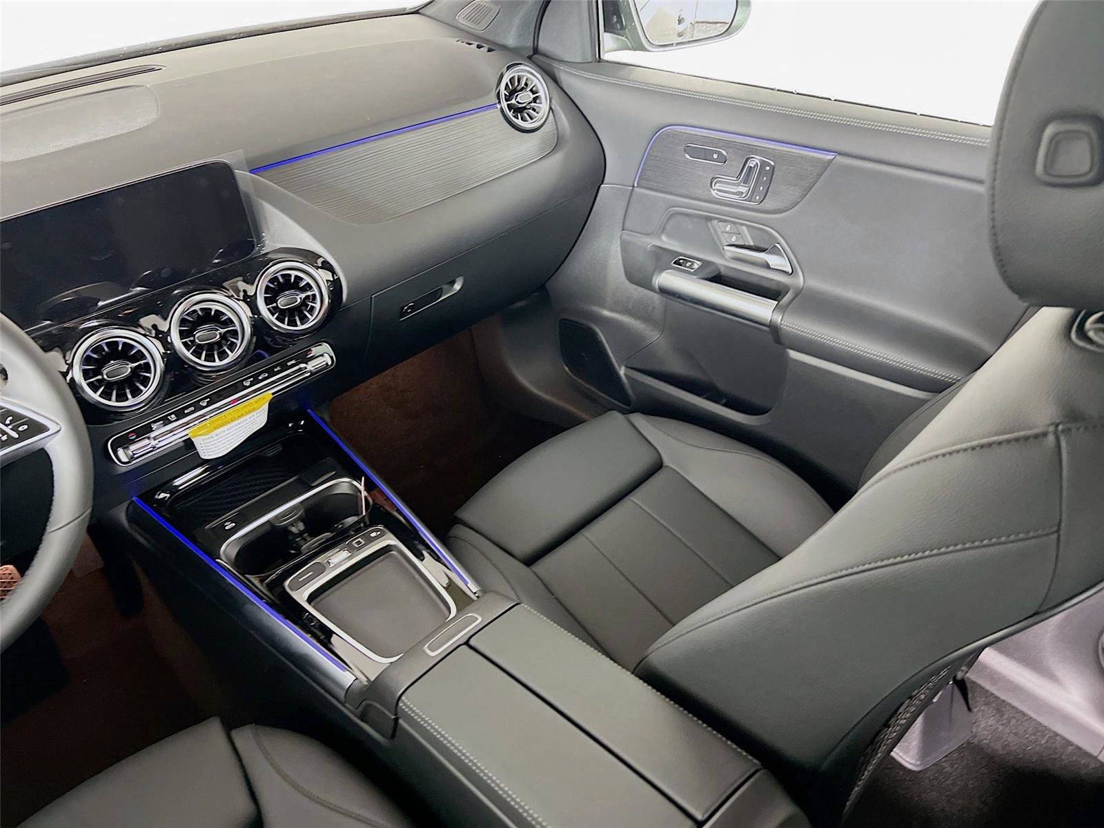 Certified 2026 Mercedes-Benz GLA 250 4MATIC image 21