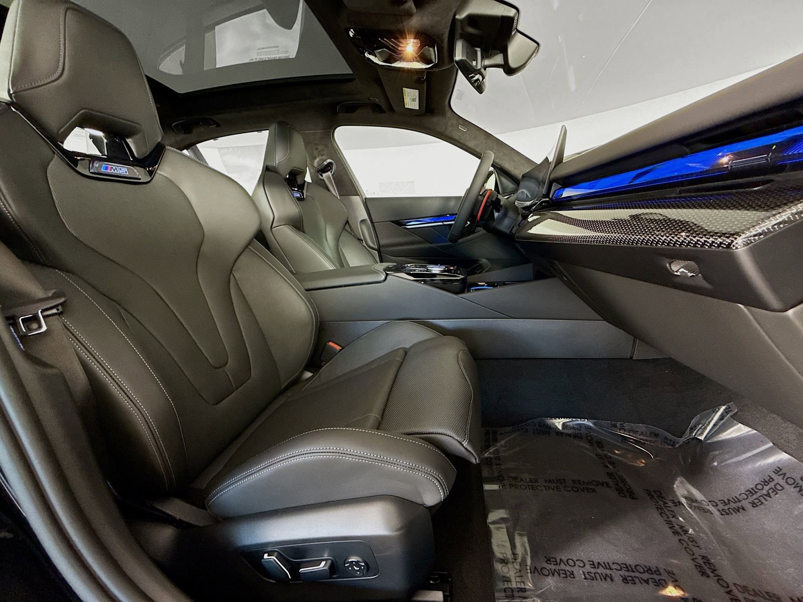 New 2026 BMW M5 w/ Executive Package AWD/4WD image 30