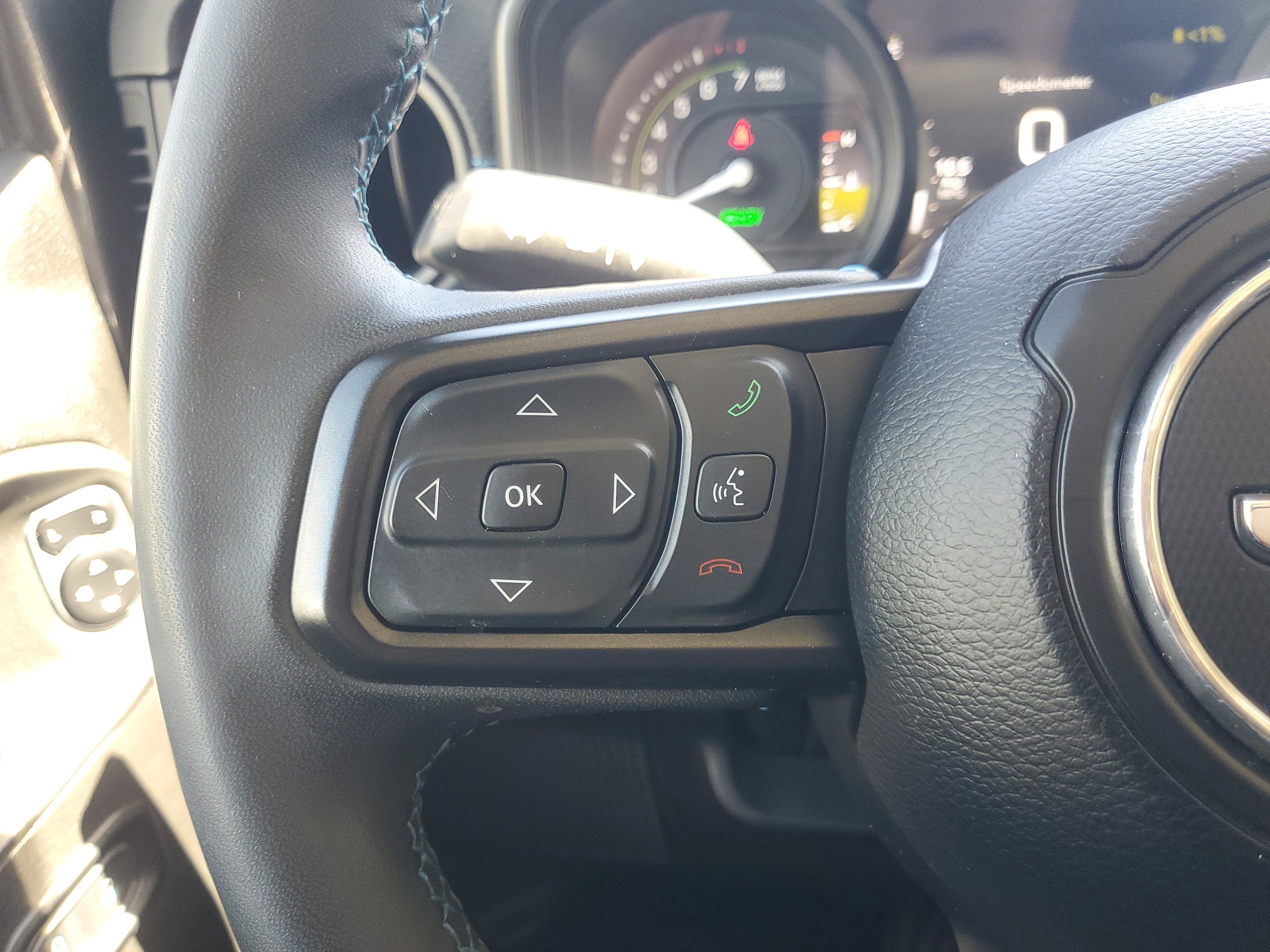 Used 2024 Jeep Wrangler Unlimited Rubicon 4xe image 21