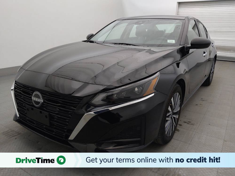 Used 2025 Nissan Altima 2.5 SV FWD image 1