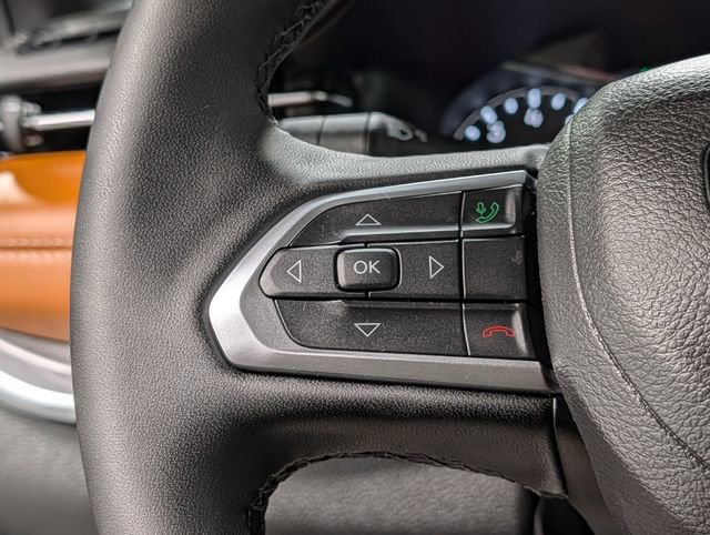 Used 2024 Jeep Compass Limited image 20