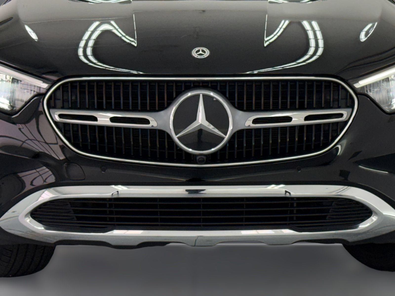 Certified 2025 Mercedes-Benz GLC 350e 4MATIC image 24