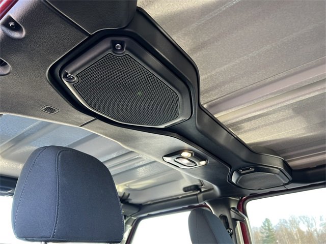 Certified 2022 Jeep Gladiator Sport image 34