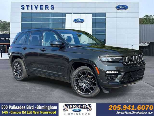 Used 2024 Jeep Grand Cherokee Summit w/ High Altitude Package AWD/4WD video 1