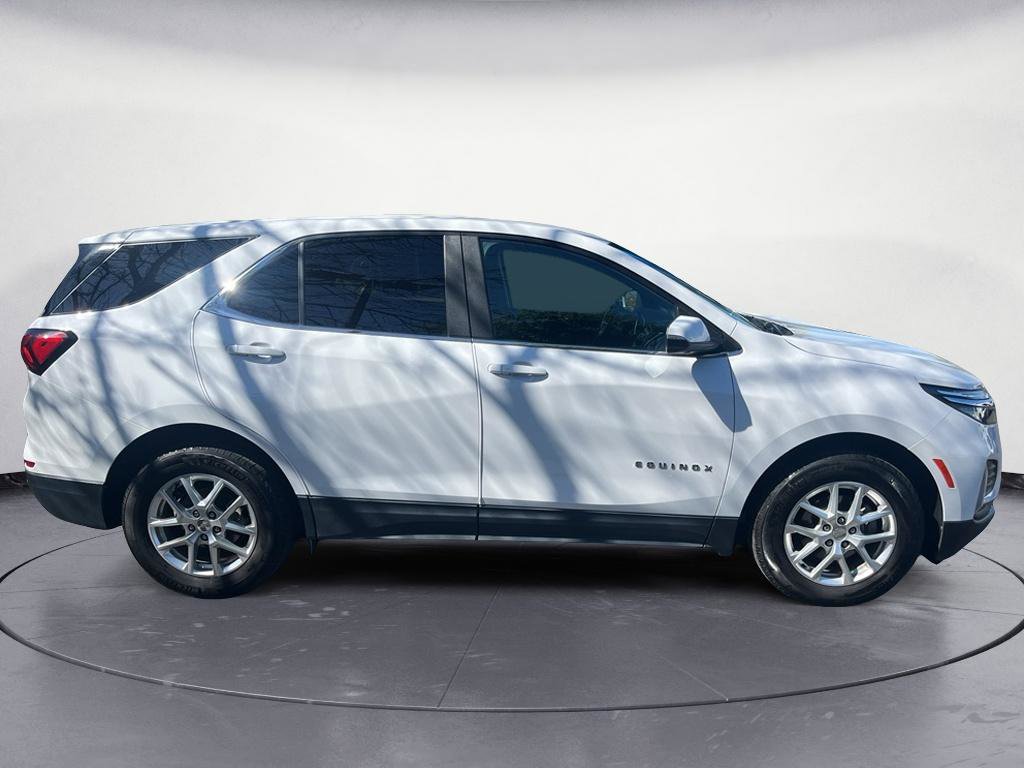 Used 2022 Chevrolet Equinox LT image 4