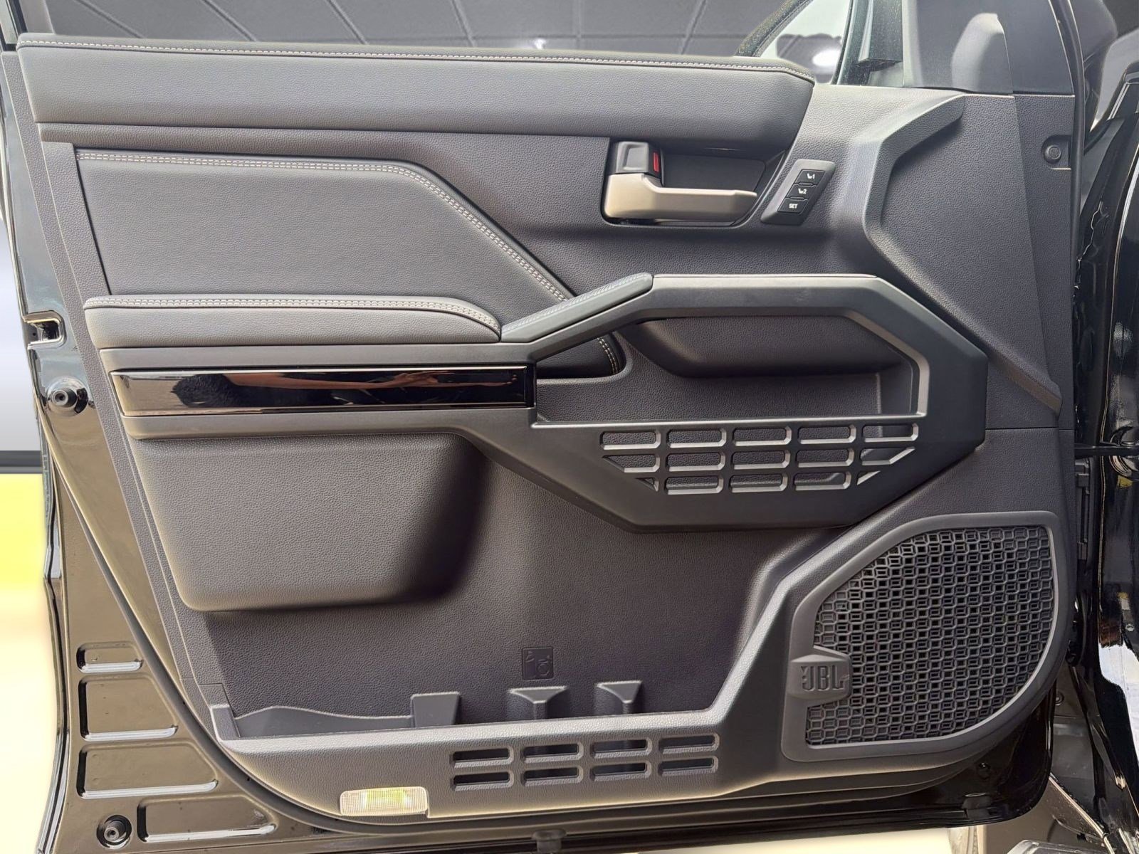 New 2026 Toyota 4Runner 4WD image 21