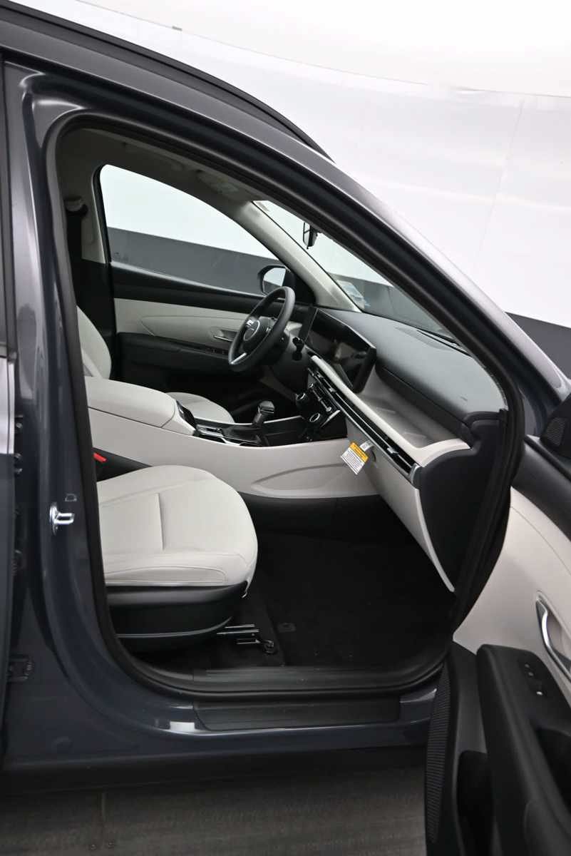 New 2026 Hyundai Tucson SEL Plus AWD/4WD image 11