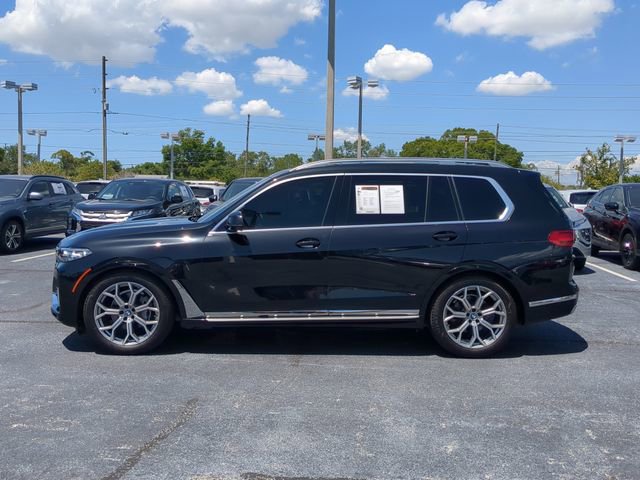 Used 2021 BMW X7 xDrive40i w/ Premium Package AWD/4WD image 9