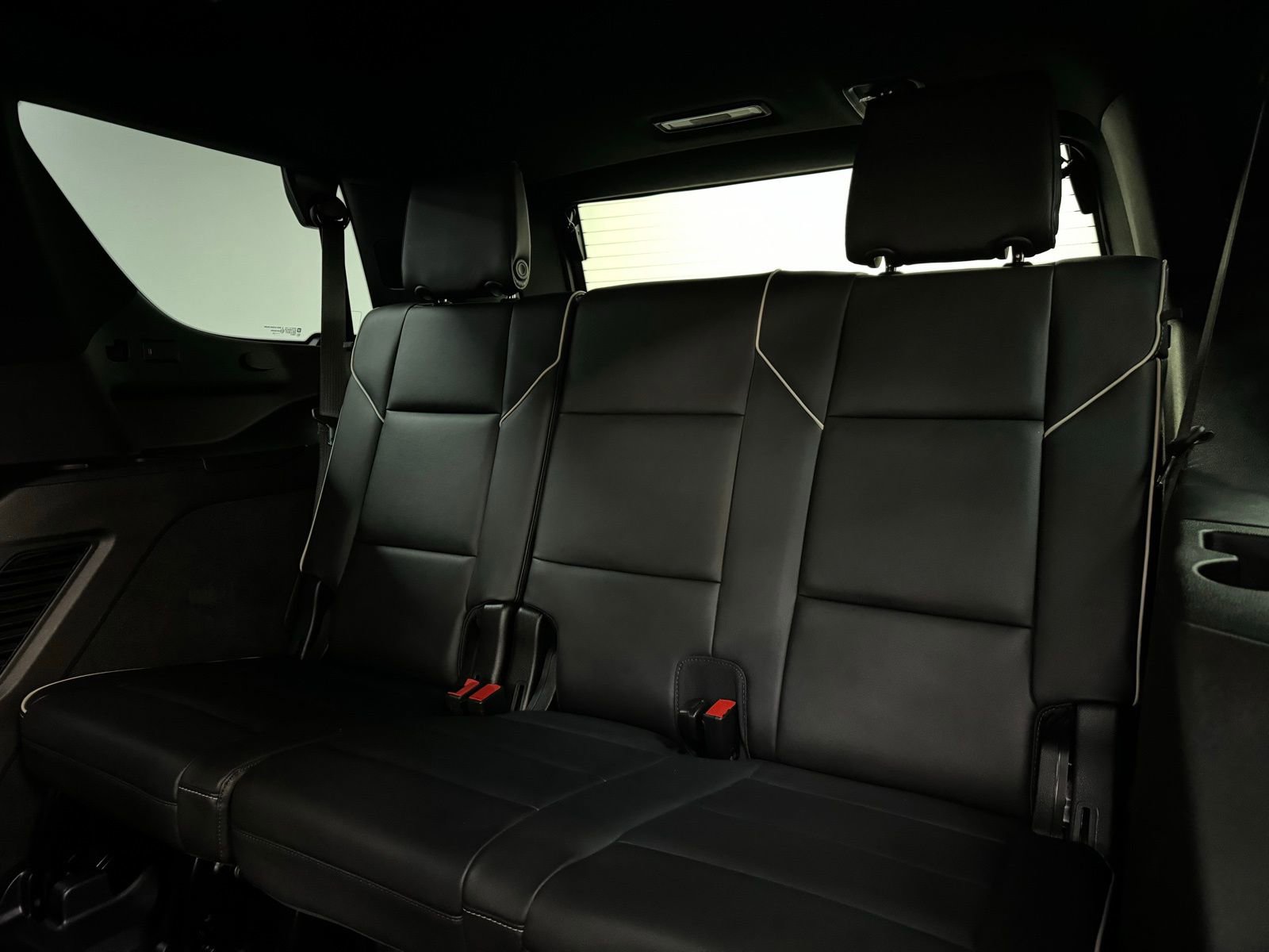 Used 2021 Cadillac Escalade Premium Luxury image 13