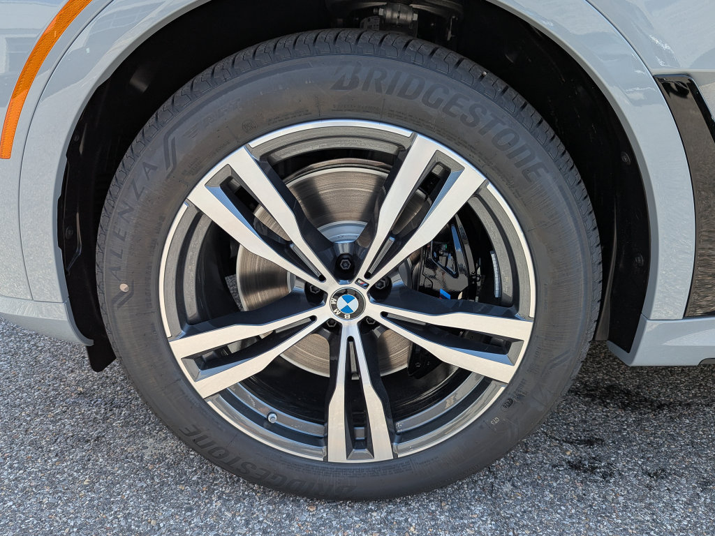 New 2027 BMW X7 M60i AWD/4WD image 8