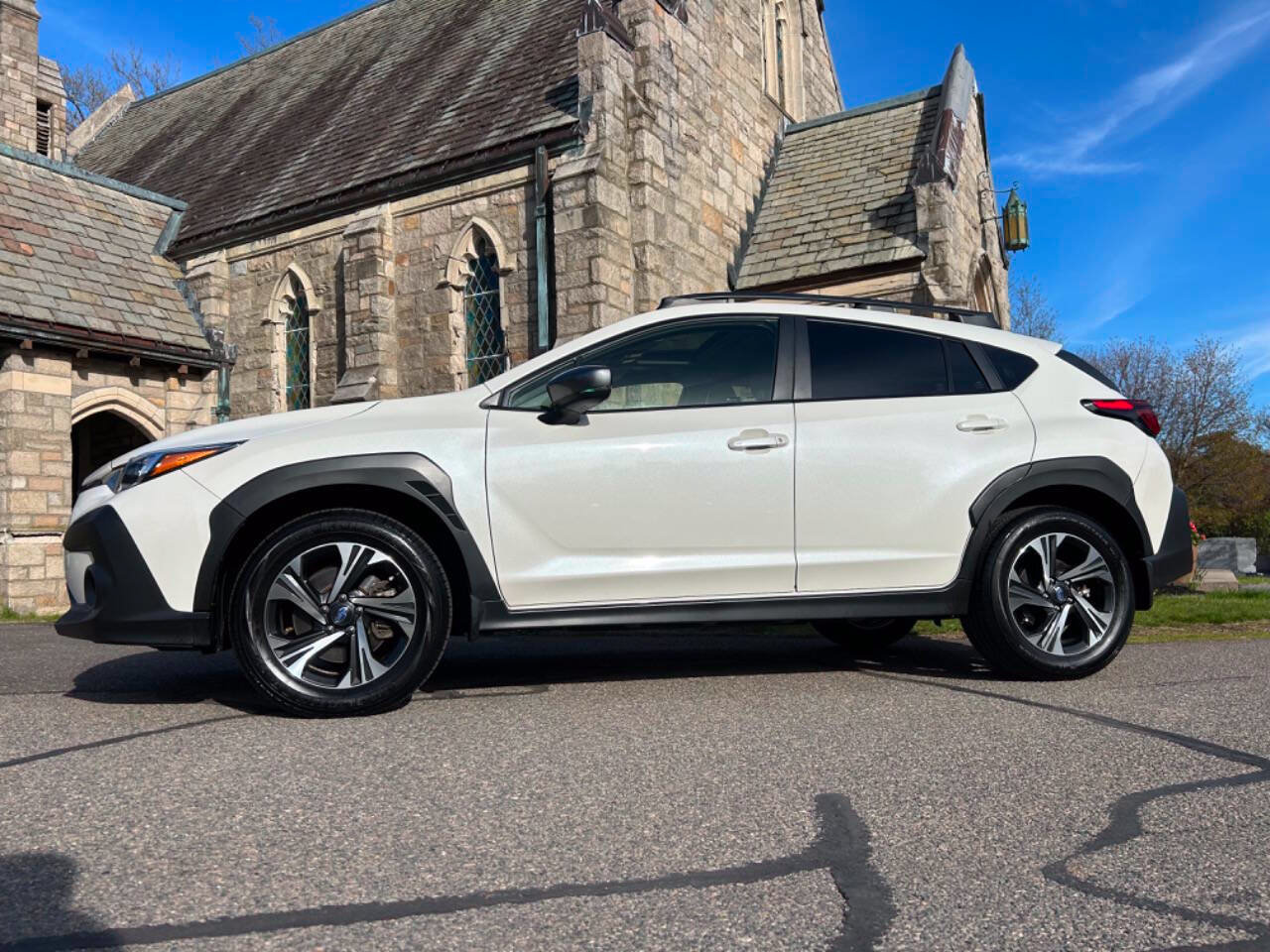 Used 2024 Subaru Crosstrek 2.0i Premium AWD/4WD image 24