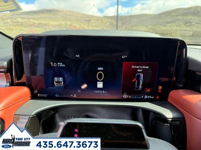 Used 2025 Lincoln Aviator Reserve w/ Equipment Group 201A image 17