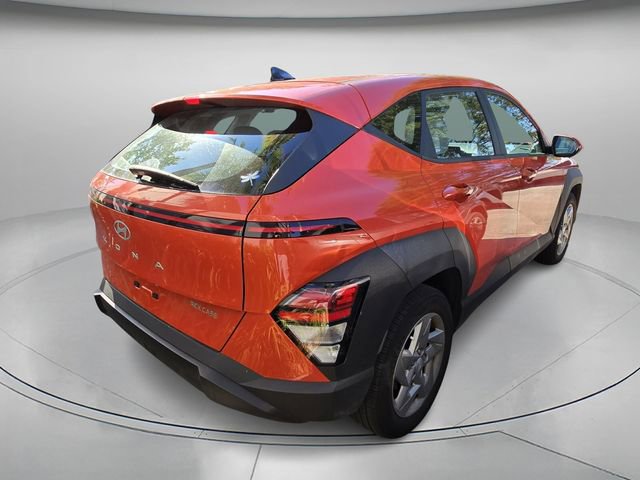 Certified 2024 Hyundai Kona SE image 5
