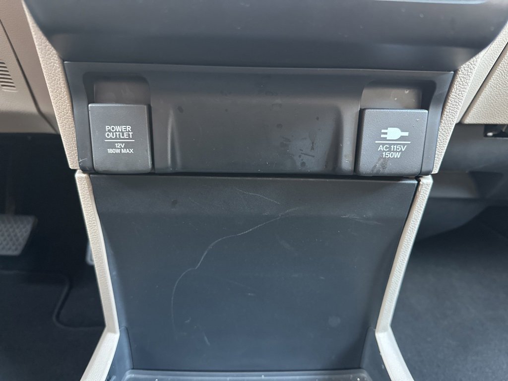 Used 2018 Honda Odyssey Elite image 43