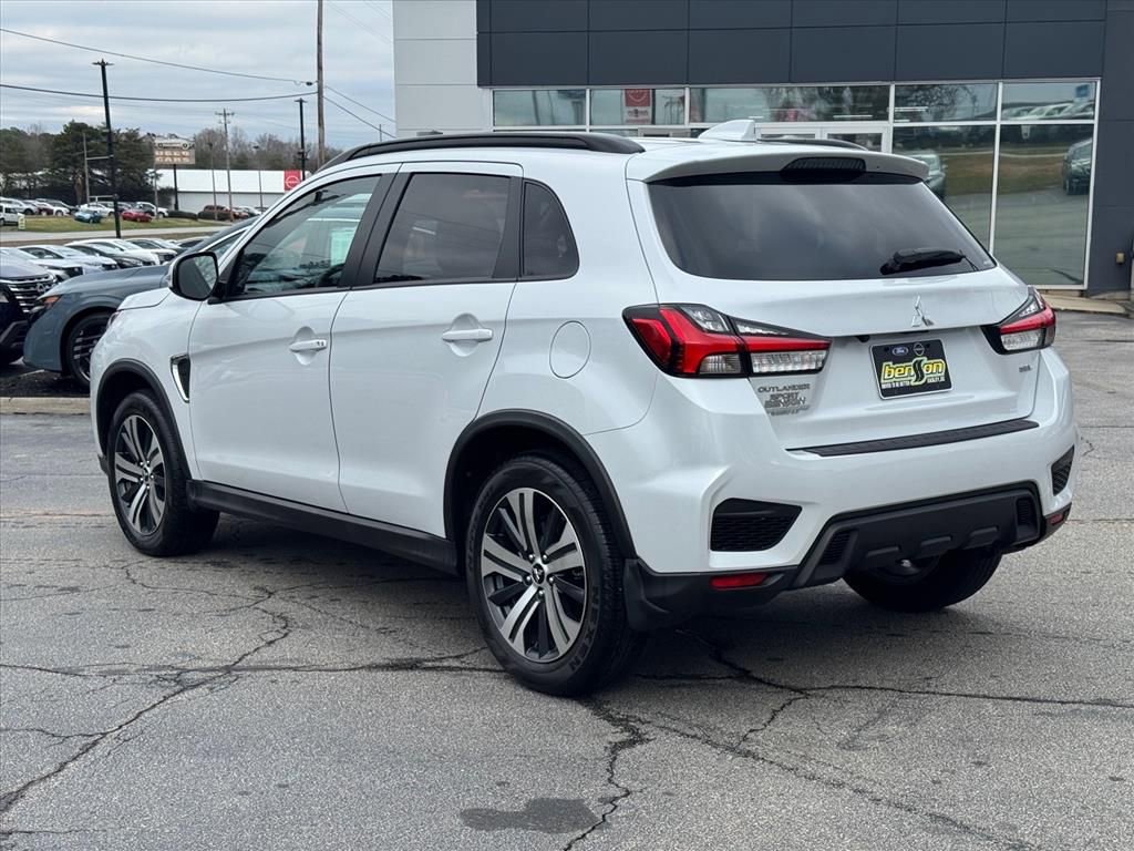 Used 2025 Mitsubishi Outlander Sport SEL image 5