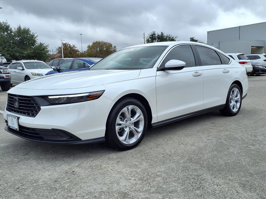 Certified 2025 Honda Accord LX image 20