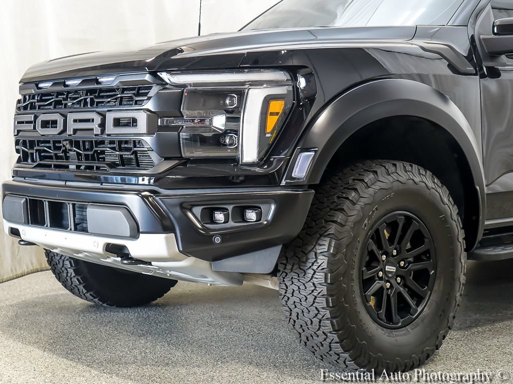 Used 2025 Ford F150 Raptor AWD/4WD image 3