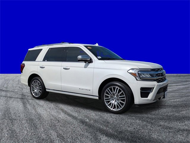 Certified 2022 Ford Expedition Platinum image 2