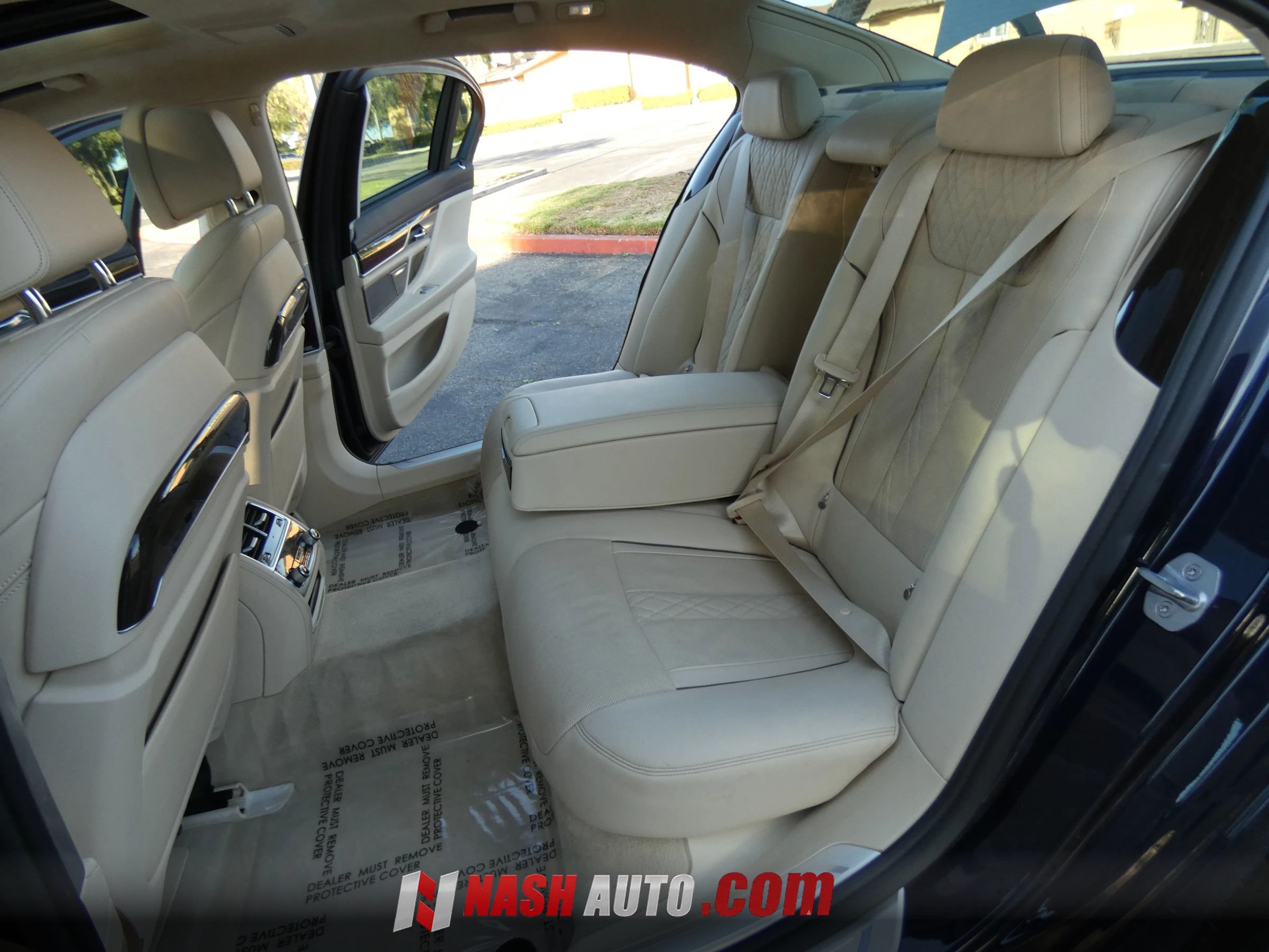 Used 2016 BMW 750i xDrive AWD/4WD image 57