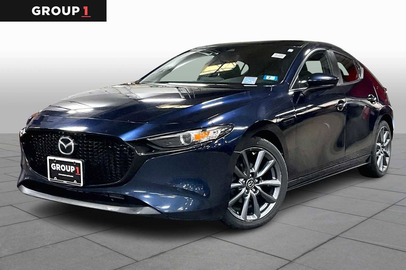 Used 2021 MAZDA MAZDA3 s image 1