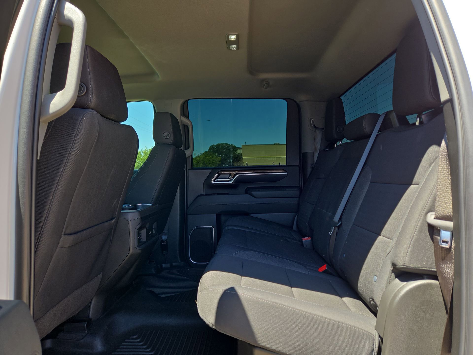 Used 2025 Chevrolet Silverado 2500 LT w/ Z71 Chrome Sport Edition AWD/4WD image 13
