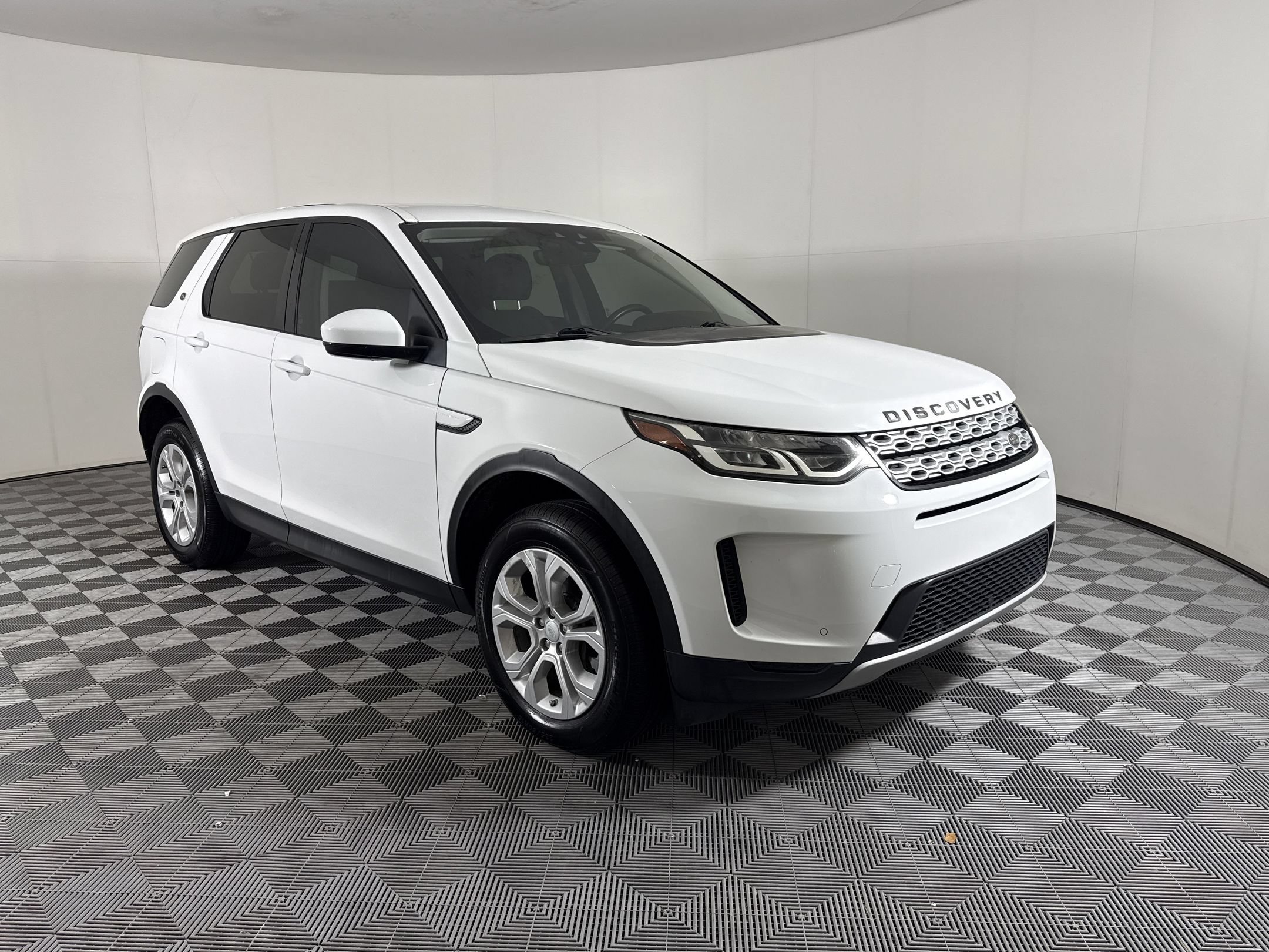 Used 2020 Land Rover Discovery Sport AWD/4WD image 7