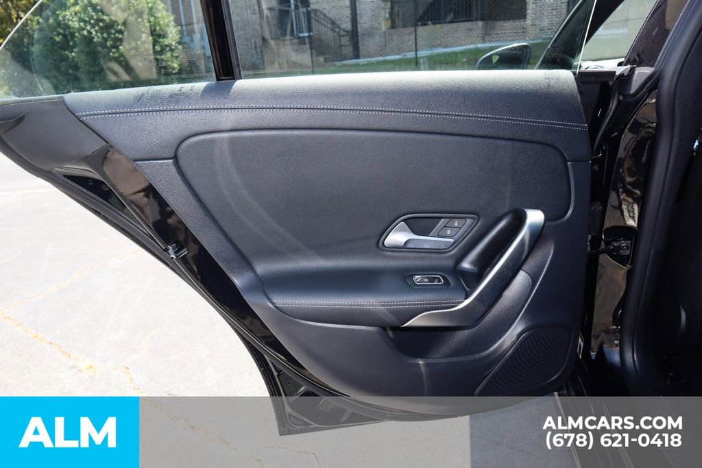 Used 2024 Mercedes-Benz CLA 250 image 22